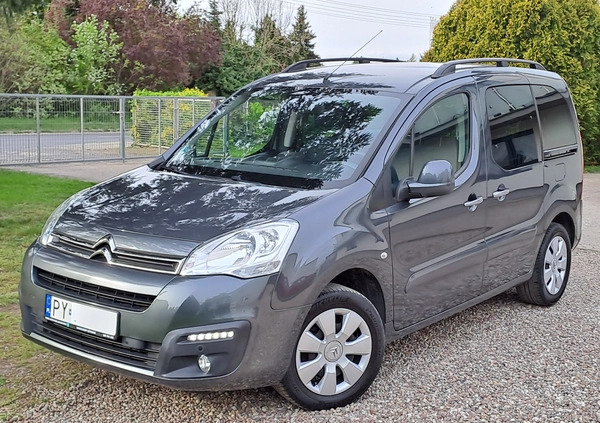 Citroen Berlingo cena 36900 przebieg: 121484, rok produkcji 2017 z Poznań małe 277